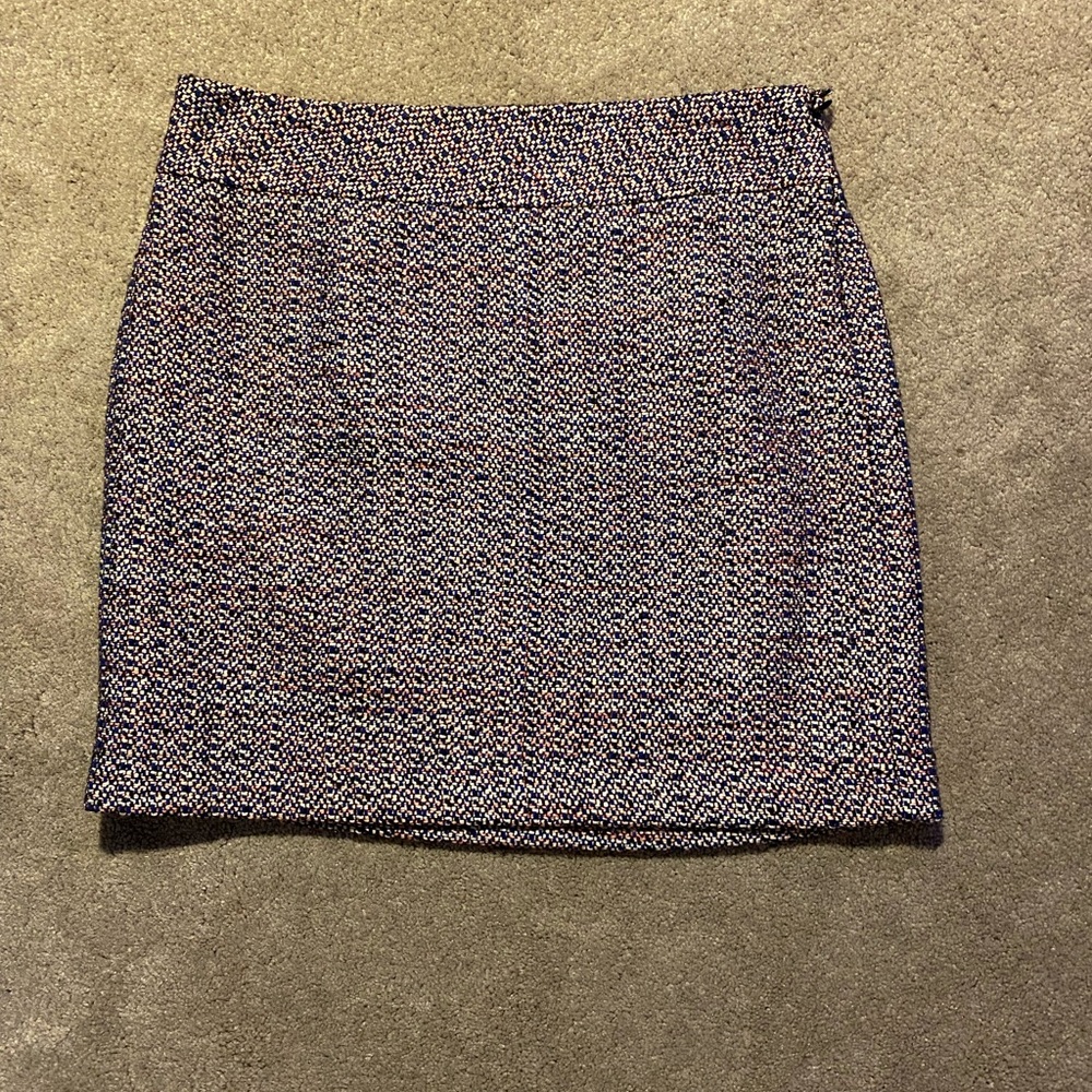 Side zip skirt